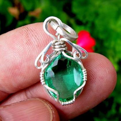 emerald pendant emerald necklace em..