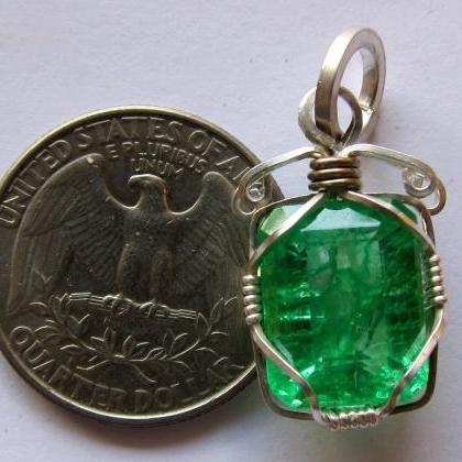boho jewelry emerald pendant colomb..
