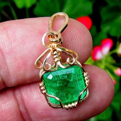 emerald pendant amulet colombian em..