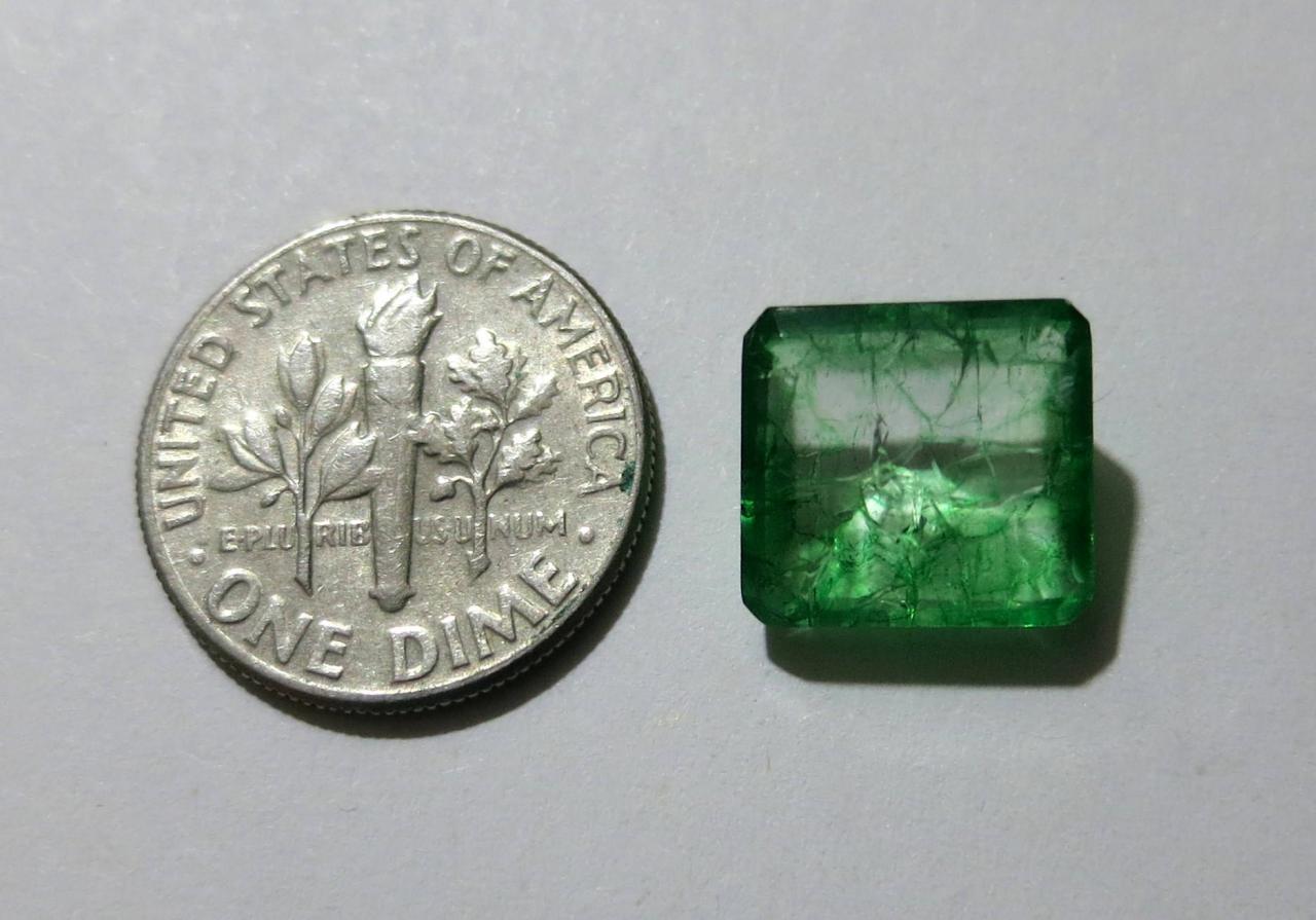 natural emeralds colombian emeralds cut emerald