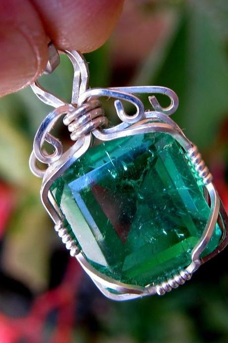 emerald jewelry emerald pendant emerald necklace