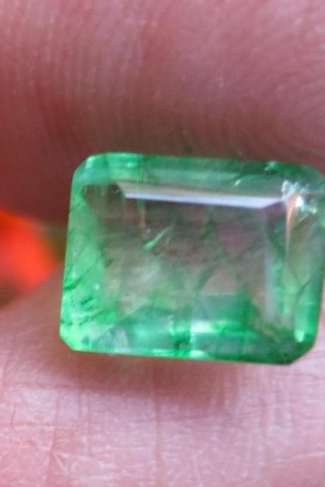 muzo emerald colombian emerald natural emerald