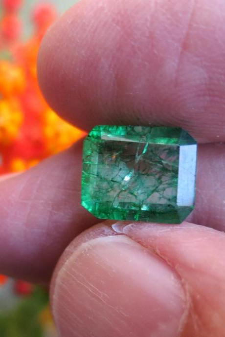 natural emerald colombian emerald muzo emerald